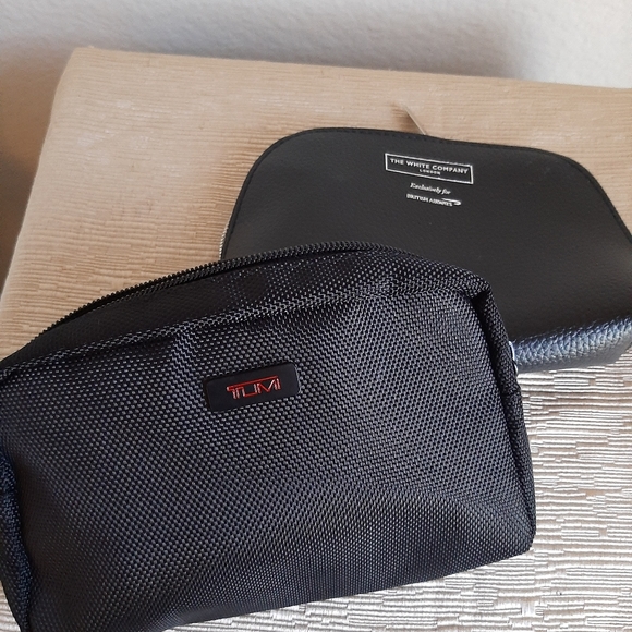 tumi mini bag